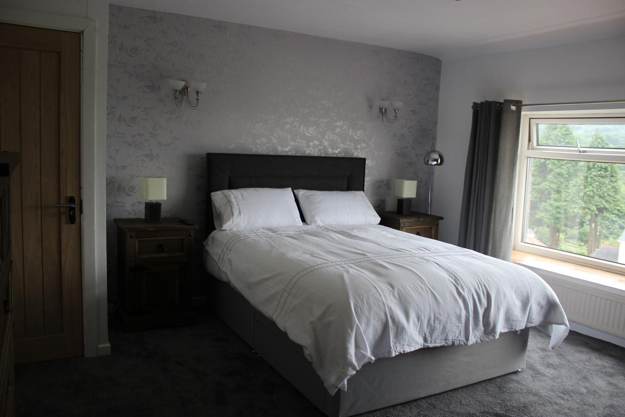The New Lodge Pontardawe 외부 사진